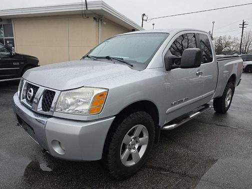 Radiant Silver 2007 Nissan Titan SE King Cab