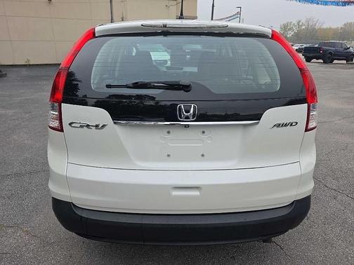 White 2014 Honda CR-V LX