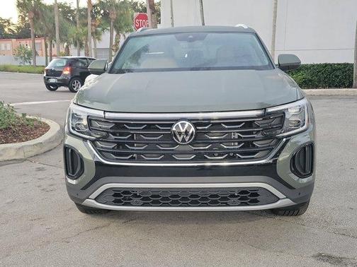 2026 Volkswagen Atlas Cross Sport 2.0T SE