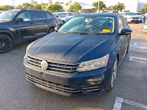 Tourmaline Blue Metallic 2018 Volkswagen Passat 2.0T R-Line