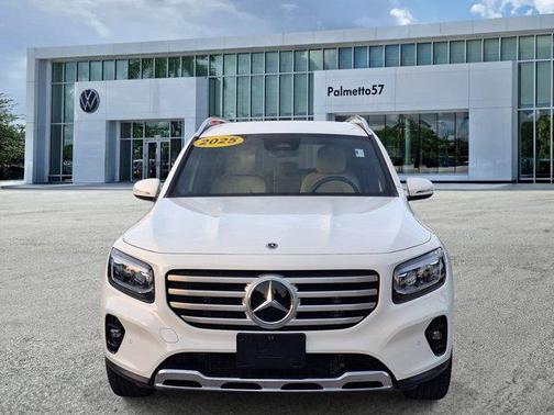 Polar White 2025 Mercedes-Benz GLB 250 Base