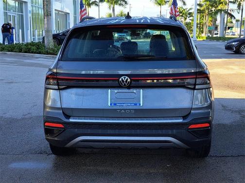 2025 Volkswagen Taos 1.5T S