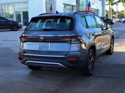 2025 Volkswagen Taos 1.5T S