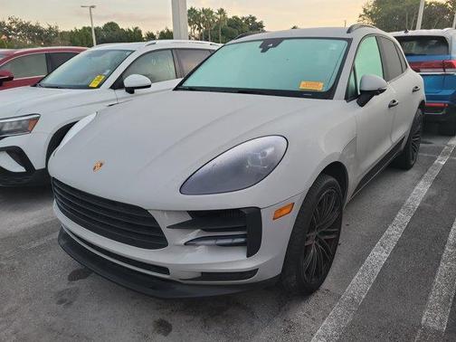2020 Porsche Macan S