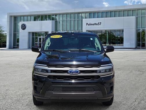 Black Metallic 2024 Ford Expedition Max XLT