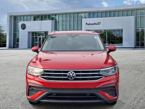 Kings Red 2023 Volkswagen Tiguan 2.0T SE