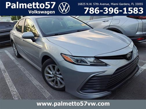 2022 Toyota Camry LE