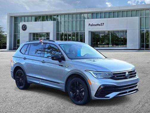 2022 Volkswagen Tiguan 2.0T SE R-Line Black