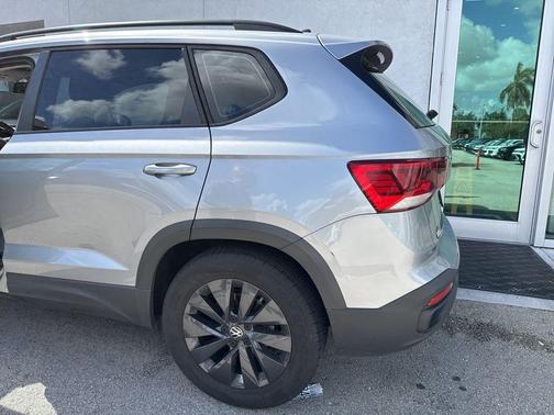 2022 Volkswagen Taos 1.5T S