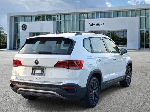 Pure White 2023 Volkswagen Taos 1.5T S