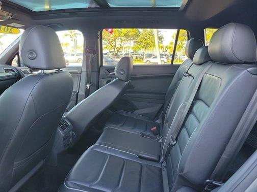 2018 Volkswagen Tiguan 2.0T SEL Premium