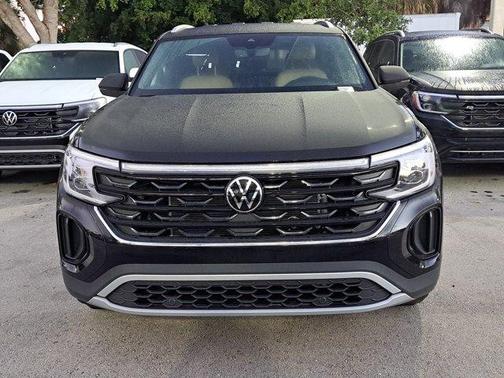 2026 Volkswagen Atlas Cross Sport 2.0T SE