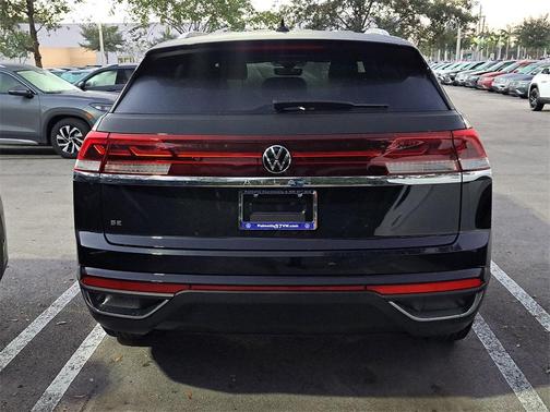 2026 Volkswagen Atlas Cross Sport 2.0T SE