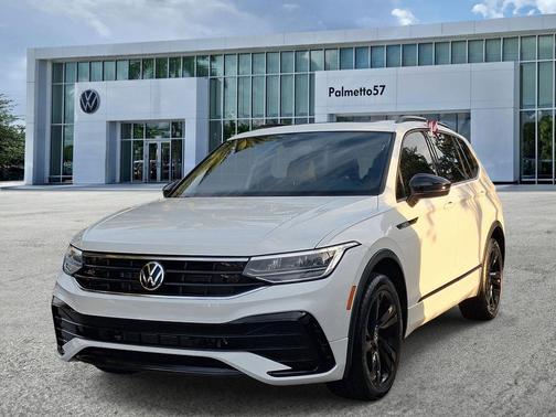 Opal White Pearl Effect 2023 Volkswagen Tiguan 2.0T SE R-Line Black