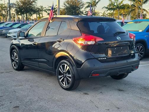 2020 Nissan Kicks SV