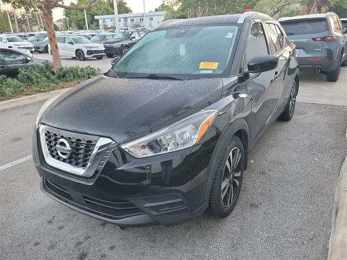 2020 Nissan Kicks SV