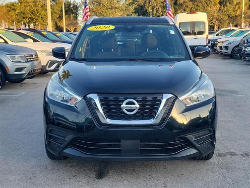 2020 Nissan Kicks SV