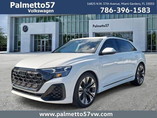 2025 Audi Q8 55 Premium