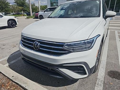 2022 Volkswagen Tiguan 2.0T SE