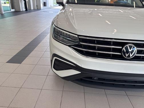 Pure White 2023 Volkswagen Tiguan 2.0T S