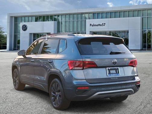 Platinum Gray Metallic 2022 Volkswagen Taos 1.5T S