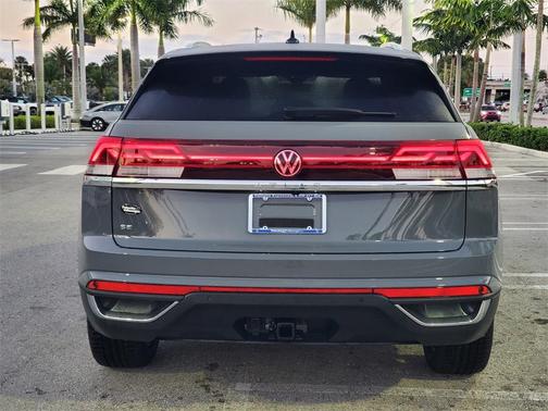 2026 Volkswagen Atlas Cross Sport 2.0T SE