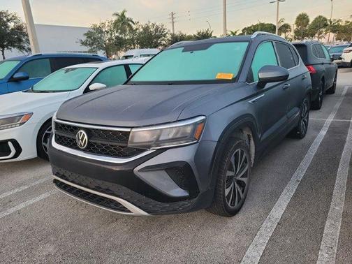 2022 Volkswagen Taos 1.5T SE