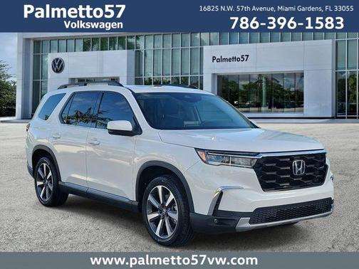 2023 Honda Pilot Touring