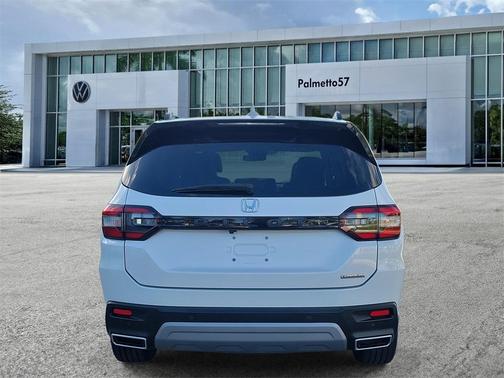 2023 Honda Pilot Touring