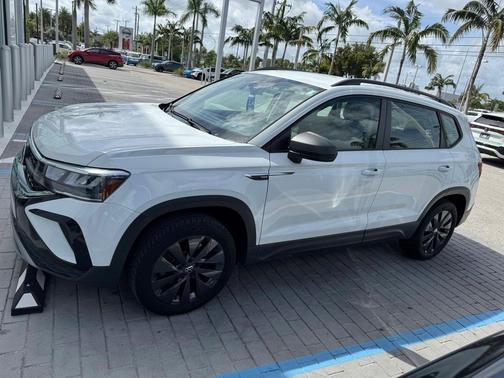 2022 Volkswagen Taos 1.5T S