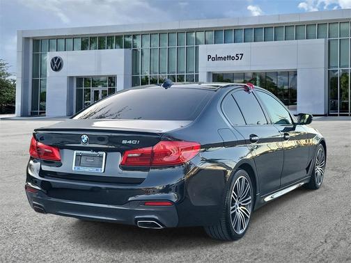 2017 BMW 540 i