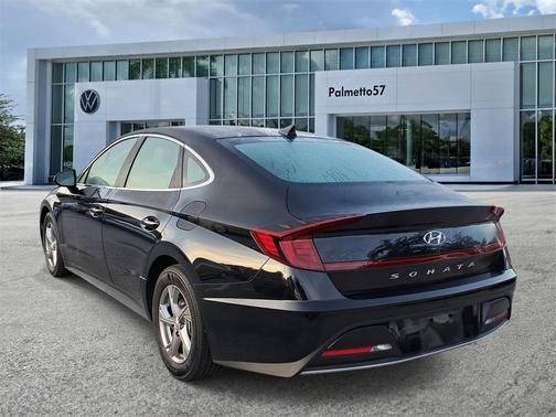 2023 Hyundai SONATA SE