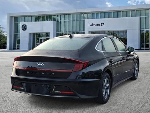 2023 Hyundai SONATA SE