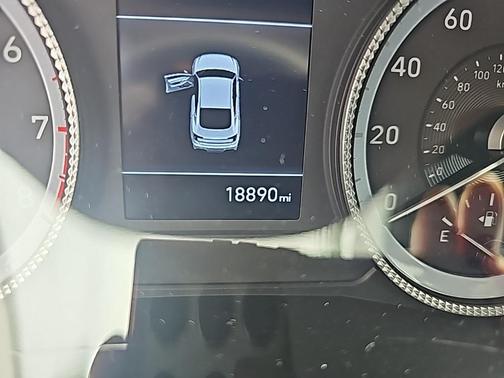 2023 Hyundai SONATA SE