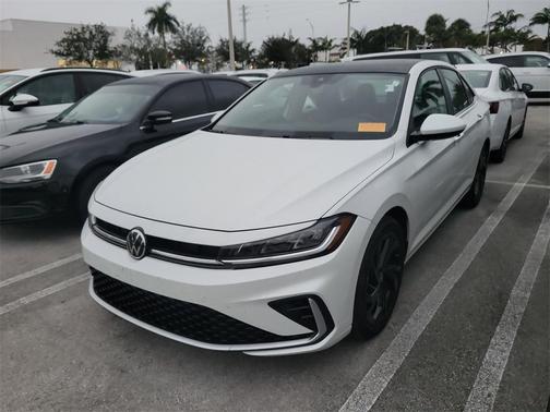 2025 Volkswagen Jetta 1.5T SE