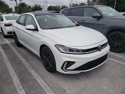 2025 Volkswagen Jetta 1.5T SE