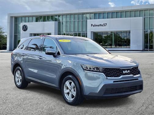 2023 Kia Sorento LX