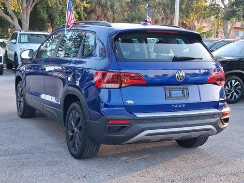 Blue Dusk 2023 Volkswagen Taos 1.5T S