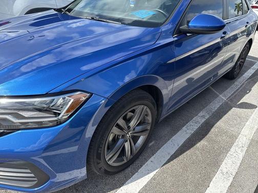 Rising Blue Metallic 2023 Volkswagen Jetta 1.5T SE