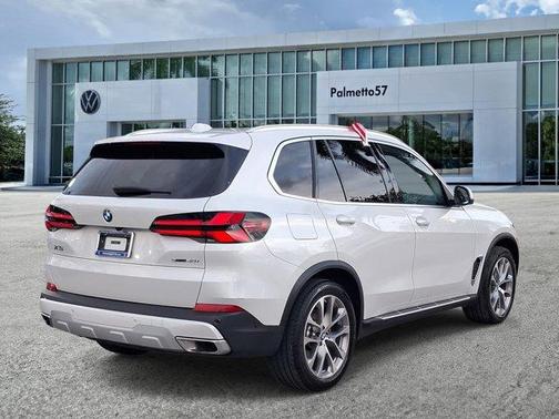 White Metallic 2024 BMW X5 sDrive40i