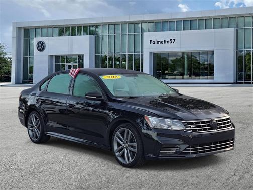 2018 Volkswagen Passat 2.0T R-Line