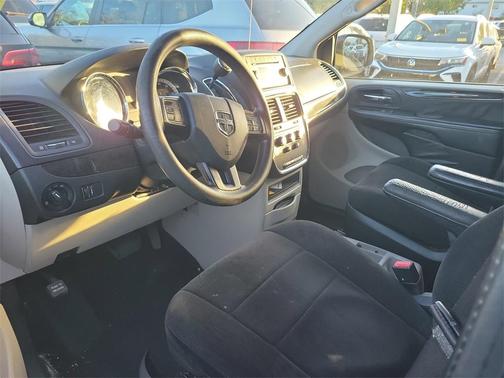 2012 Dodge Grand Caravan SE/AVP