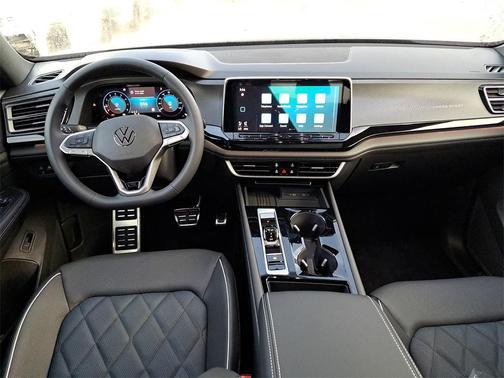 2026 Volkswagen Atlas Cross Sport 2.0T SEL Premium R-Line
