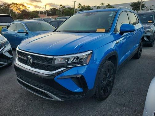 2024 Volkswagen Taos 1.5T SE