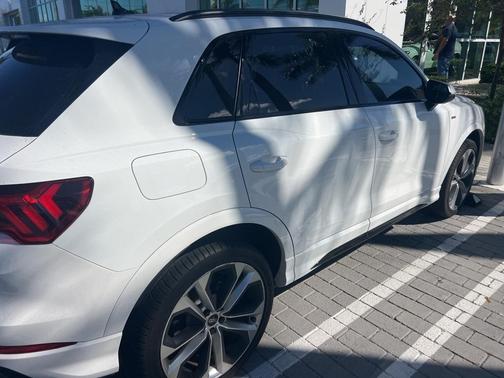2021 Audi Q3 45 S line Premium