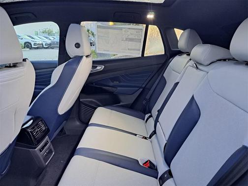 2025 Volkswagen ID.4 Pro