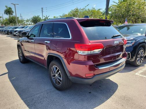 Velvet Red Pearlcoat 2017 Jeep Grand Cherokee Limited