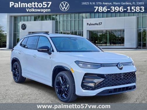 2025 Volkswagen Tiguan 2.0T SE R-Line Black