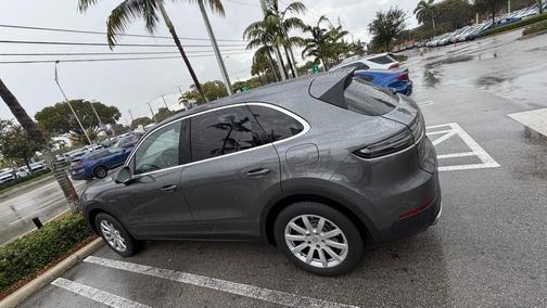 2019 Porsche Cayenne Base