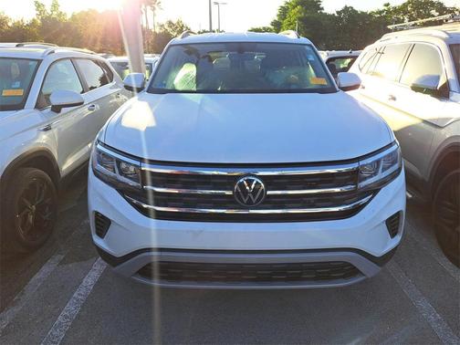 2023 Volkswagen Atlas 3.6L SE w/Technology